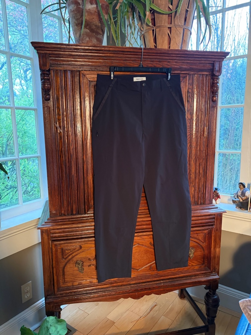 Men's Black Stretch Chinos - Modern Straight Fit